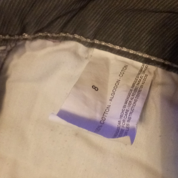 Gloria Vanderbilt Shorts Woman's size 8 - Picture 4 of 7